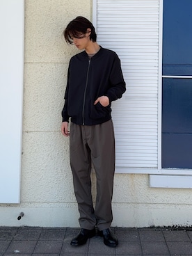 「ITEMS URBANRESEARCH（アイテムズ アーバンリサーチ）のTRストレッチ ジップアップブルゾン（ブルゾン、ブラック系）」を使った、Shiragami Harutoさん（メンズ・175cm）の春コーディネート