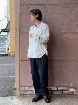 「ITEMS URBANRESEARCH（アイテムズ アーバンリサーチ）のリネンブレンドレギュラーカラーシャツ（シャツ/ブラウス、ホワイト系）」を使った、Shiragami Harutoさん（メンズ・175cm）の春コーディネート