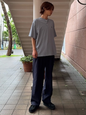「ITEMS URBANRESEARCH（アイテムズ アーバンリサーチ）のU.S. POLO ASSN　天竺ヘンリーTシャツ（Tシャツ/カットソー、ブルー系）」を使った、白上 悠人さん（メンズ・175cm）の夏コーディネート