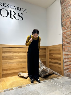 「URBAN RESEARCH DOORS（アーバンリサーチドアーズ）のリラックスイージーサロペット（サロペット/オーバーオール）」を使った、sariさん（レディース・159cm）の秋コーディネート