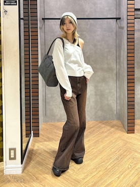 「アイテム（ボストンバッグ、グレー系）」を使った、カワさん（レディース・163cm）の秋コーディネート