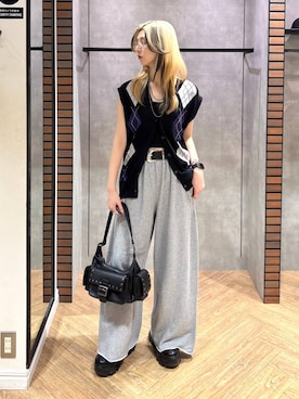 「PAGEBOY（ページボーイ）のサイドタックルーズウラケパンツ/イージーパンツ【4color・2size】（スウェットパンツ）」を使った、カワさん（レディース・163cm）の夏コーディネート