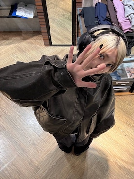 「PAGEBOY（ページボーイ）のサイドタックルーズウラケパンツ/イージーパンツ【4color・2size】（スウェットパンツ）」を使った、カワさん（レディース・163cm）の秋コーディネート