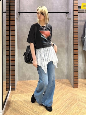 「PAGEBOY（ページボーイ）のスリムレッグフレアデニム【4color/4size】（デニムパンツ、ブルー系）」を使った、カワさん（レディース・163cm）の春コーディネート