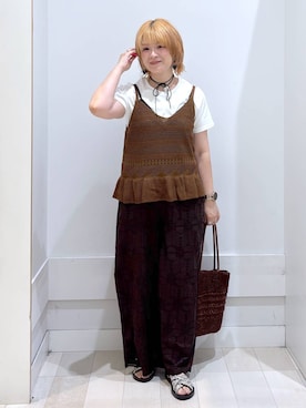 「GLOBAL WORK（グローバルワーク）のmeets India/刺繍サロペット/638123（サロペット/オーバーオール、ブラウン系）」を使った、amamikanoheyaさん（レディース・155cm）の夏コーディネート