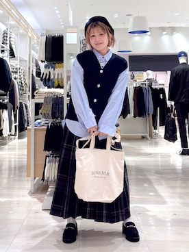 「アイテム（ローファー）」を使った、amamikanoheyaさん（レディース・155cm・40代）の秋コーディネート