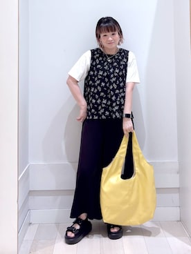 「アイテム（シャツ/ブラウス）」を使った、amamikanoheyaさん（レディース・155cm・40代）の夏コーディネート