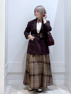 「アイテム（ボストンバッグ、レッド系）」を使った、amamikanoheyaさん（レディース・155cm）の秋コーディネート