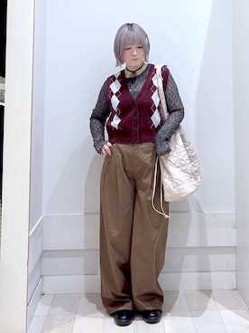 「GLOBAL WORK（グローバルワーク）のアイテム（ベスト）」を使った、amamikanoheyaさん（レディース・155cm）の秋コーディネート