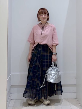 「アイテム（スカート）」を使った、amamikanoheyaさん（レディース・155cm・40代）の夏コーディネート