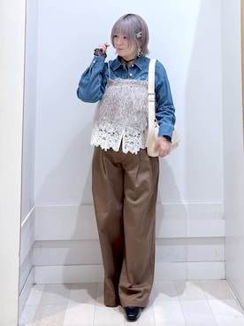 「アイテム（その他トップス、ベージュ系）」を使った、amamikanoheyaさん（レディース・155cm）の秋コーディネート