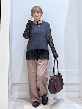 「GLOBAL WORK（グローバルワーク）のアイテム（ベスト）」を使った、amamikanoheyaさん（レディース・155cm）の秋コーディネート