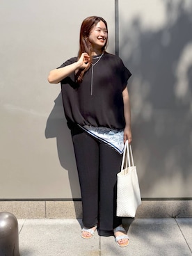 「Elura（エルーラ）のサラサラサマーギャザーパンツ/451127（その他パンツ、ブラック系）」を使った、gw_maieiさん（レディース・160cm）の春コーディネート