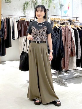 「アイテム（アクセサリー）」を使った、しおりさん（レディース・158cm）の春コーディネート