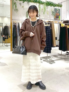 しおりさんのコーディネート