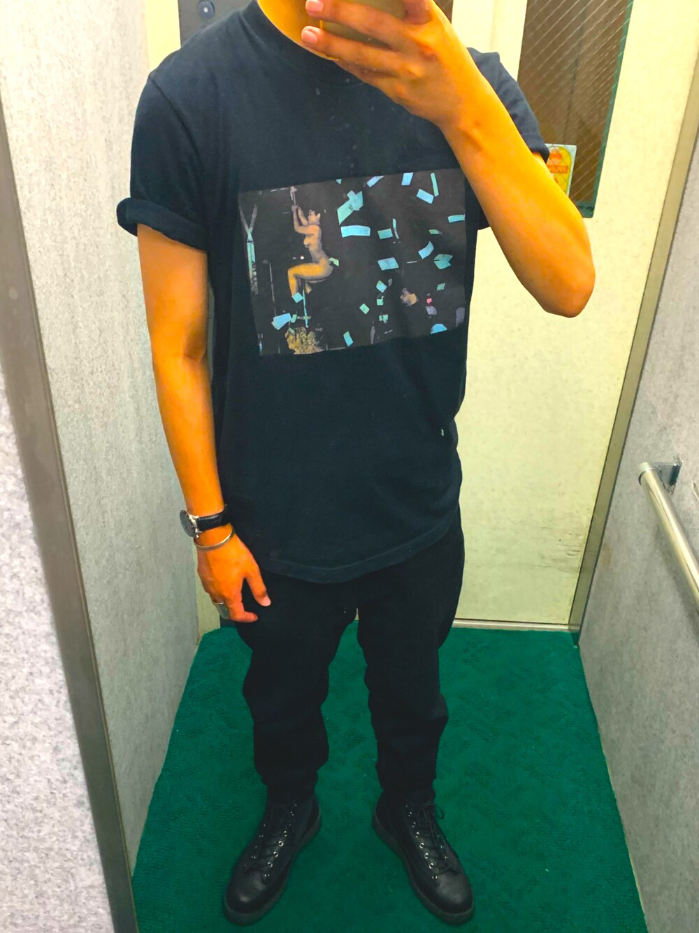 「RICHARDSONのアイテム（Tシャツ/カットソー、ブラック系）」を使った、machimaaさん（メンズ・176cm）の夏コーディネートの1枚目の写真