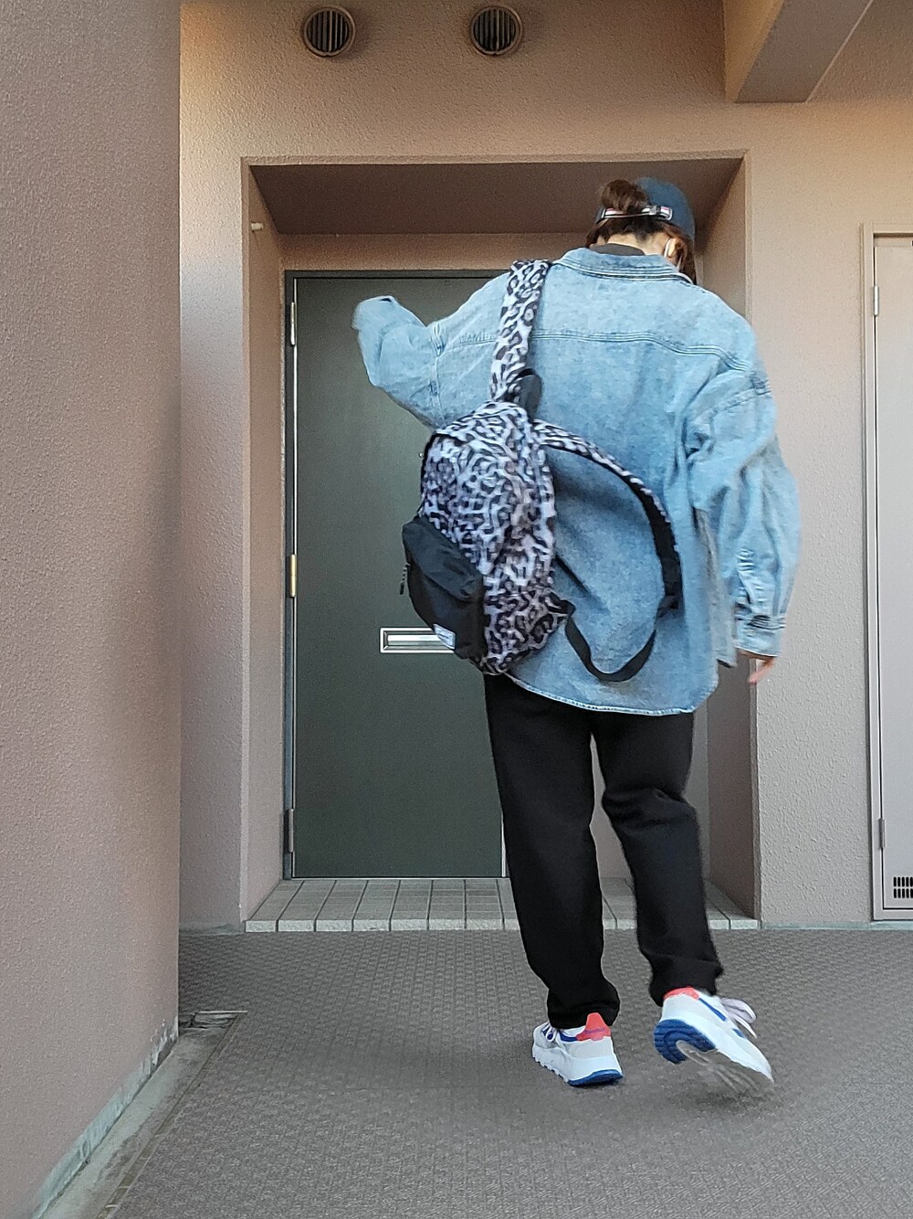 公式の店舗 まある(👓)｜Herschel Supplyのバックパック/リュックを使った バッグ