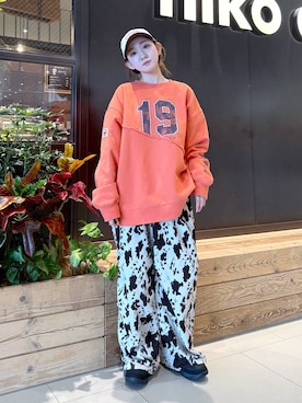 スウェットを使った「女子会」の人気ファッションコーディネート - WEAR