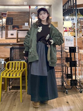 「アイテム（MA-1）」を使った、すなぎもさん（レディース・153cm）の秋コーディネート