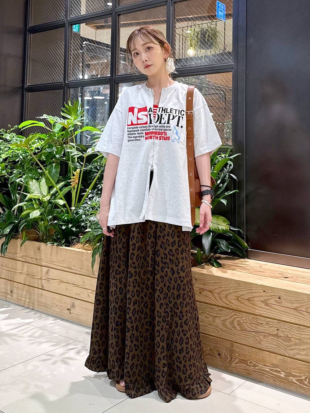 アニマルプリントスカートを使った人気ファッションコーディネート - WEAR