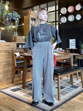 「tiny tiny（ティニーティニー）のアイテム（バッグ）」を使った、すなぎもさん（レディース・153cm）の春コーディネート
