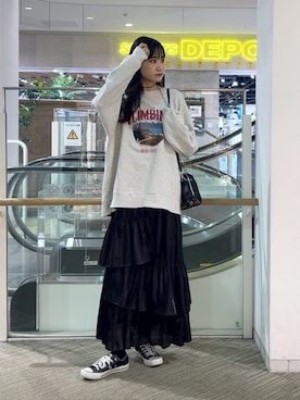 「FREE'S MART（フリーズマート）のアイテム（スウェット）」を使った、hazukiさん（レディース・163cm）の春コーディネート