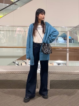 「FREE'S MART（フリーズマート）のスパンコール巾着バッグ（ハンドバッグ）」を使った、hazukiさん（レディース・163cm）の冬コーディネート