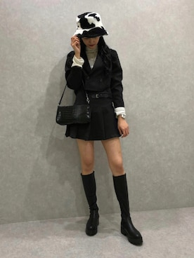 「SPINNS（スピンズ）のアイテム（テーラードジャケット）」を使った、ainoさん（レディース・169cm）の秋コーディネート