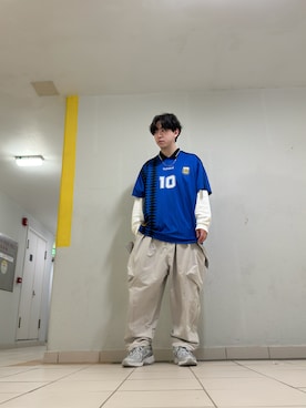 「GOOPiMADE」｜「アイテム（ジャージ）」を使った、MC Chanさん（メンズ・174cm）の冬コーディネート