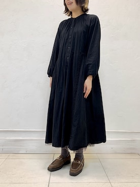 「HIMIKO（ヒミコ）のアイテム（ローファー）」を使った、HIMIKO　東武 船橋店さん（レディース・165cm）の秋コーディネート