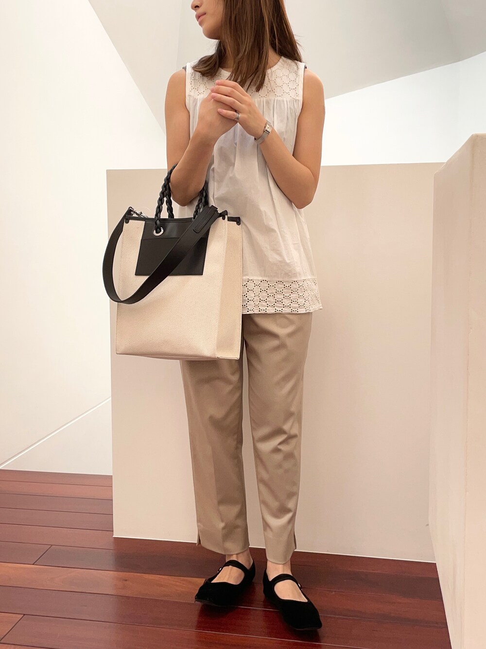 「CONQUESTのアイテム（タンクトップ、ホワイト系）」を使った、matsumotoさん（レディース・158cm）の夏コーディネートの1枚目の写真