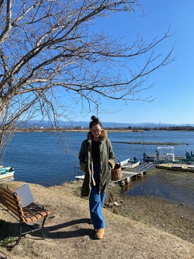 「earth music&ecology（アースミュージックアンドエコロジー）のアイテム（ミリタリージャケット）」を使った、adahyanさん（レディース・159cm）の春コーディネート