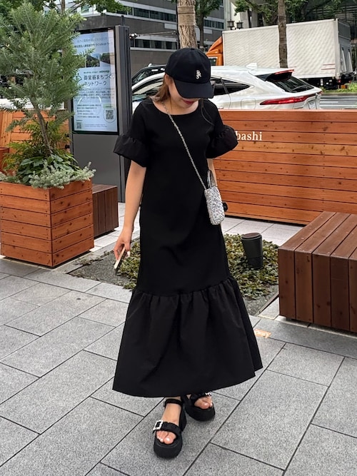 セール】フリルスリーブカットリブマーメイドワンピース