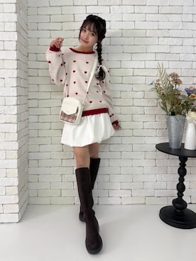 「アイテム（スカート）」を使った、PINK-latteさん（キッズ・151cm）の秋コーディネート