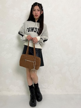「アイテム（バッグ）」を使った、PINK-latteさん（キッズ・152cm）の秋コーディネート