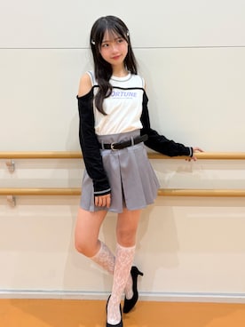 「アイテム（スカート）」を使った、PINK-latteさん（キッズ・151cm）の秋コーディネート