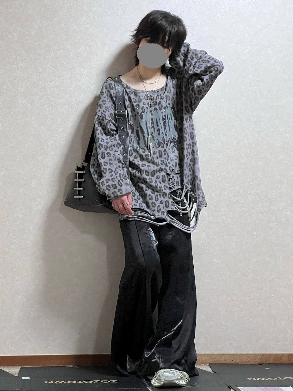 あ*や様 GRANCY グランシー レオパード柄ラインストーントップス Lサイズ あ*や様 GRANCY グランシー レオパード柄ラインストーントップス