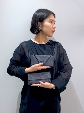 「アイテム（財布）」を使った、um_hhさん（レディース・161cm）の秋コーディネート