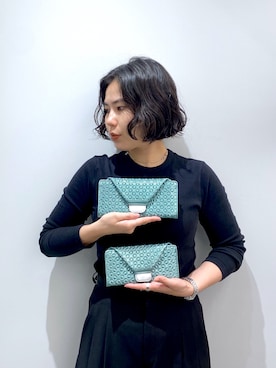 「アイテム（財布）」を使った、um_hhさん（レディース・161cm）の秋コーディネート