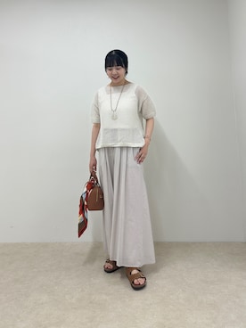 「MICO COULIER（ミコクリエ）のパネルフレアパンツ（その他パンツ、ベージュ系）」を使った、nol takitaさん（レディース・160cm）の夏コーディネート