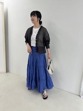 「fredy couleur（フレディクルール）のコットンボイルティアードスカート（スカート、ブルー系）」を使った、nol takitaさん（レディース・159cm）の夏コーディネート