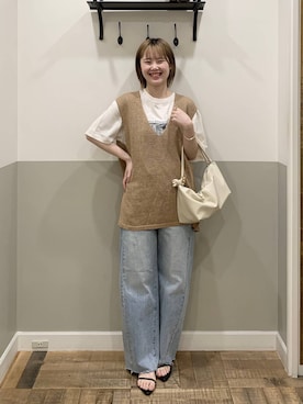 「A part by（アパートバイ）の≪追加2≫ペーパーユルニットノースリーブ（ニット/セーター、イエロー系）」を使った、Moekaさん（レディース）の春コーディネート
