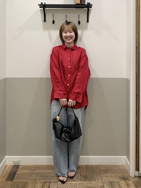 「A part by（アパートバイ）のルランゼフィールリネンシャツ（シャツ/ブラウス、レッド系）」を使った、Moekaさん（レディース）の春コーディネート