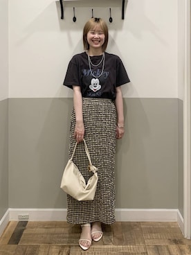 「A part by（アパートバイ）のヘマタイトビーズロングネックレス（ネックレス、シルバー系）」を使った、Moekaさん（レディース）の夏コーディネート