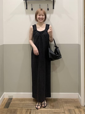 「A part by（アパートバイ）のハートモチーフバッグ（ショルダーバッグ、ブラック系）」を使った、Moekaさん（レディース）の夏コーディネート