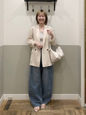 「A part by（アパートバイ）のApbコクーンデニムパンツ≪追加3≫（デニムパンツ、ブルー系）」を使った、Moekaさん（レディース）の夏コーディネート