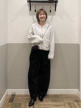 「A part by（アパートバイ）のアイテム（デニムパンツ）」を使った、Moekaさん（レディース・162cm）の冬コーディネート