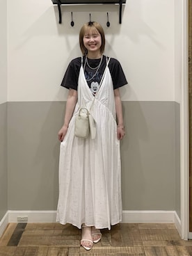 「A part by（アパートバイ）の【今年も登場！】ドットシシュウキャミワンピース（ワンピース、ホワイト系）」を使った、Moekaさん（レディース）の夏コーディネート
