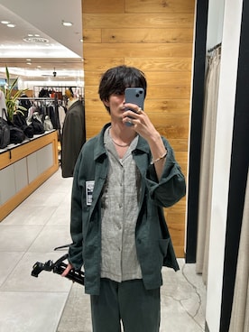 「URBAN RESEARCH（アーバンリサーチ）のLINEN CHAMBRAY O/C SHIRTS（シャツ/ブラウス、グリーン系）」を使った、rikutoさん（メンズ・175cm）の秋コーディネート