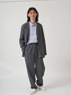 「レイヤード」｜「アイテム（その他アウター）」を使った、rikutoさん（メンズ・174cm）の秋コーディネート